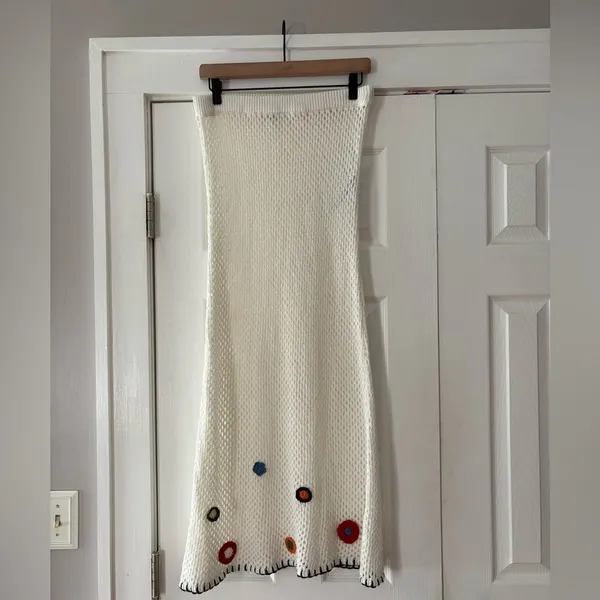 Topshop Crochet Maxi Skirt Elegant Colorful Crochet‎ Flowers NWOT Size 8 - 10 - Image 3