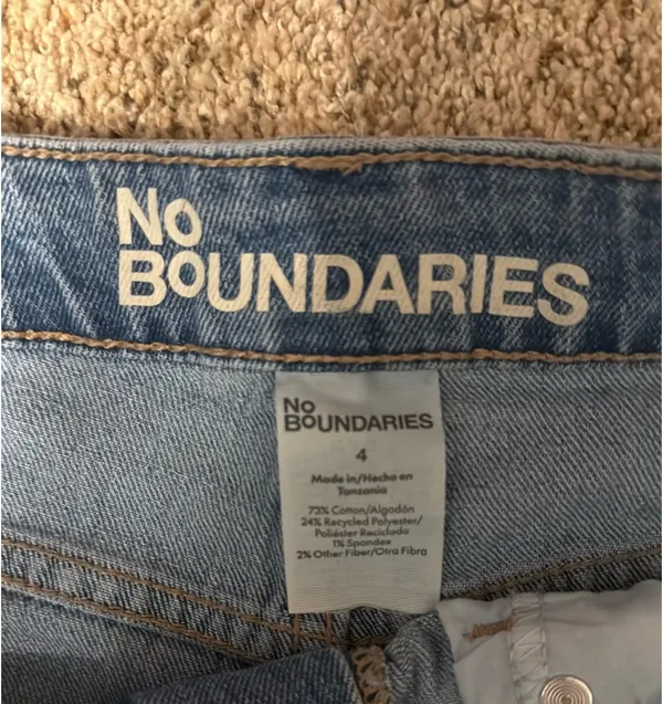 No Boundaries jean shorts  - Image 2