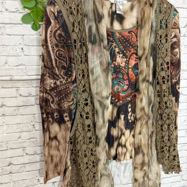 Vintage Y2K Boho Paisley Crochet Tie Dye Vest and Sweater Combo - Image 3