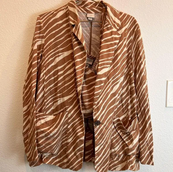 A New Day Tan Zebra Print Long Sleeve Linen Blend blazer + crop top matching 2 piece set - Image 5