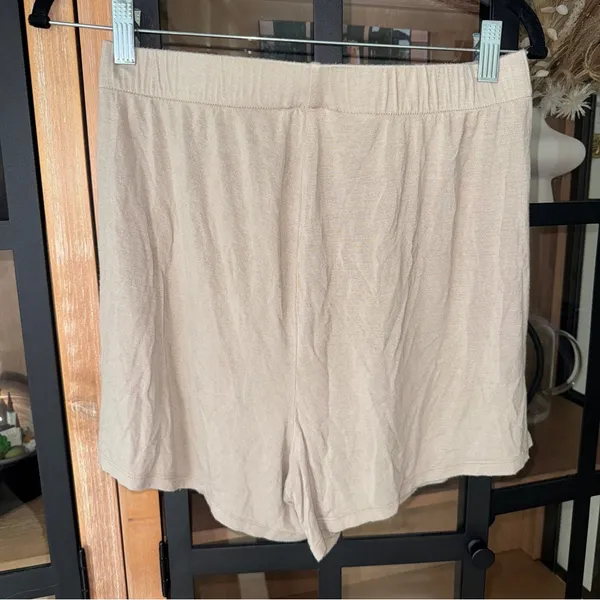 SKIMS taupe pajamas shorts high rise cooling pjs soft - Image 4