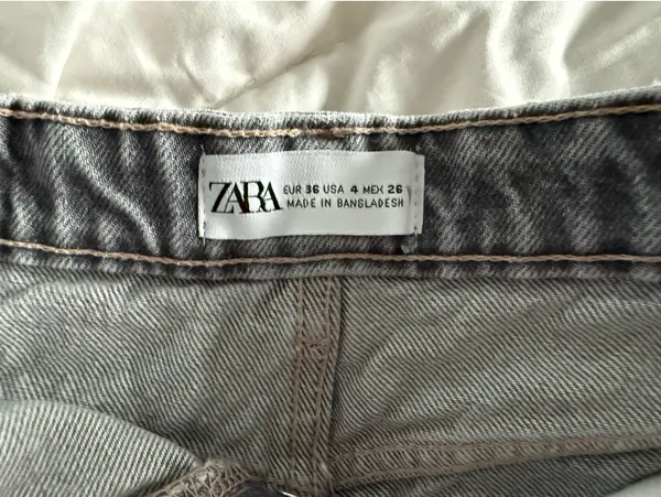 ZARA Jean Shorts High-Waisted - Image 3