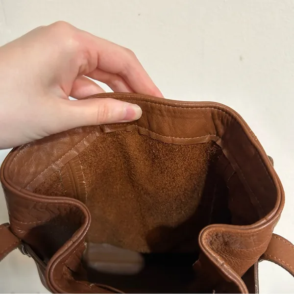 Vintage Coach 4156 Toffee Brown Leather Soho Belted Bucket Buckle Pouch Bag - Image 10