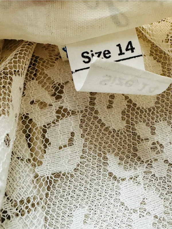 Vintage Women’s Victorian Blouse Cream Lace Ruffles Neck Edwardian Regency - Image 6