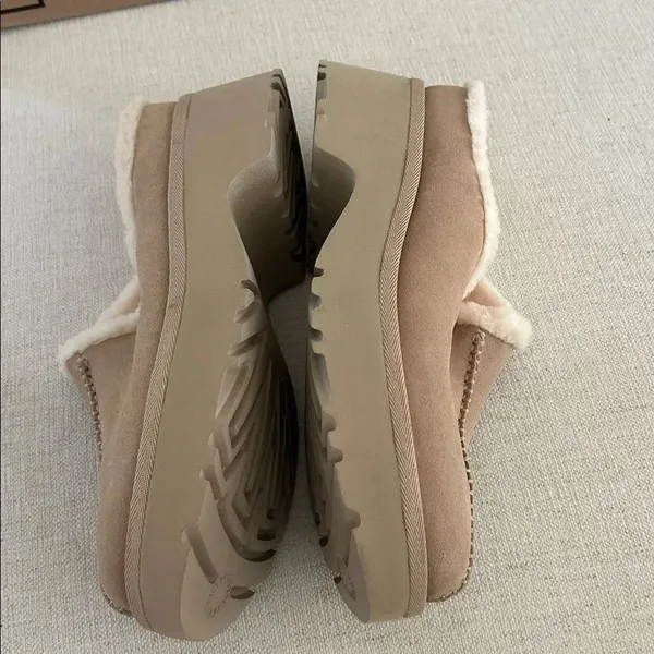Ugg New Heights Cozy Clog Driftwood Shoes - Women'S 12, Nwot - Image 4