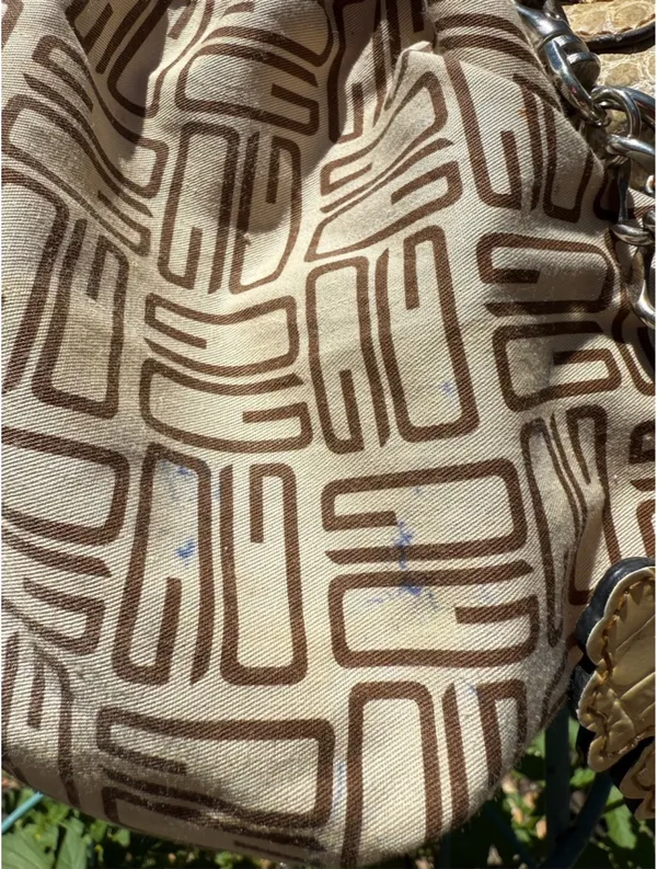 Guess Beige/Tan Textured Shoulder Bag with Metal Plaque - Image 11