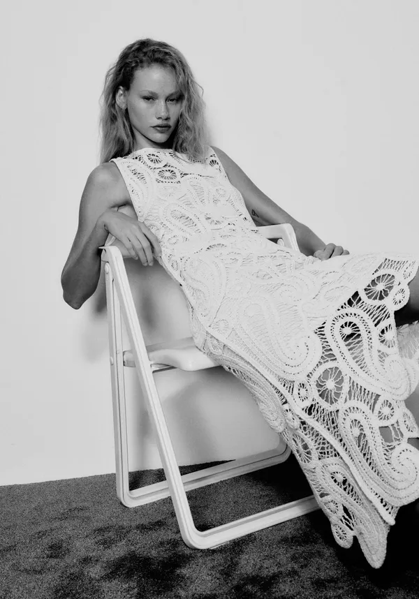 ZARA NWT White CROCHET ASYMMETRIC DRESS. Size small - Image 6