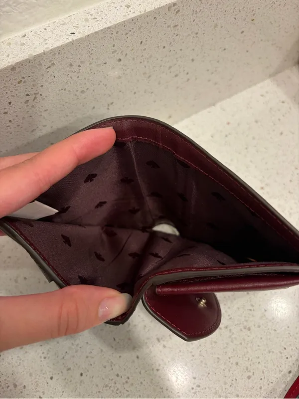 Kate Spade New York Nadine Bifold Wallet Merlot Maroon Leather Classic EUC - Image 9