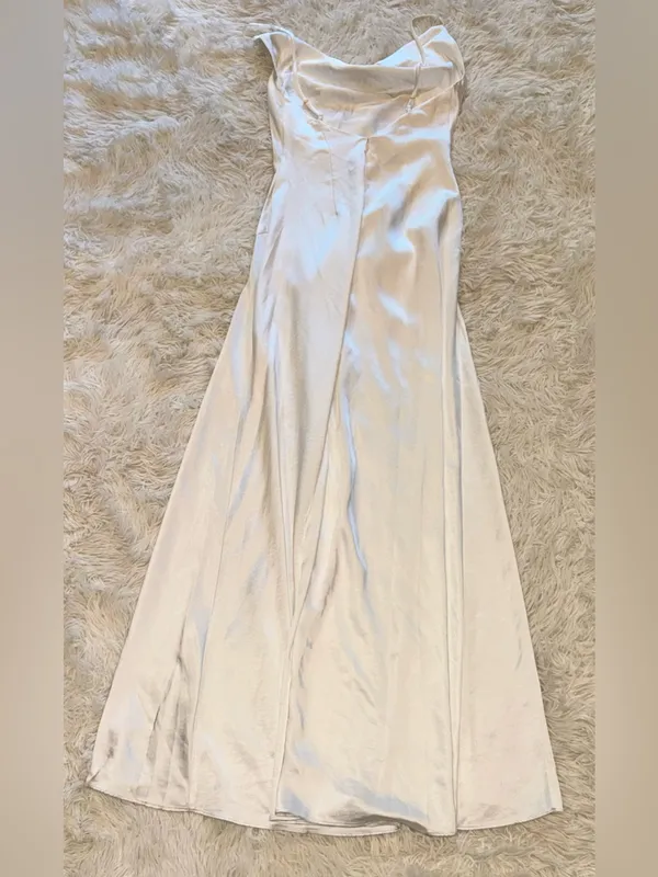 NEW‎ Elliatt Clementine Cowl Neck Maxi Dress In white Sz M - Image 8