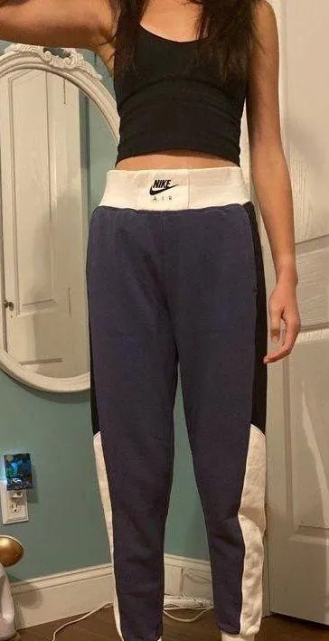 Nike Air Joggers - Image 2
