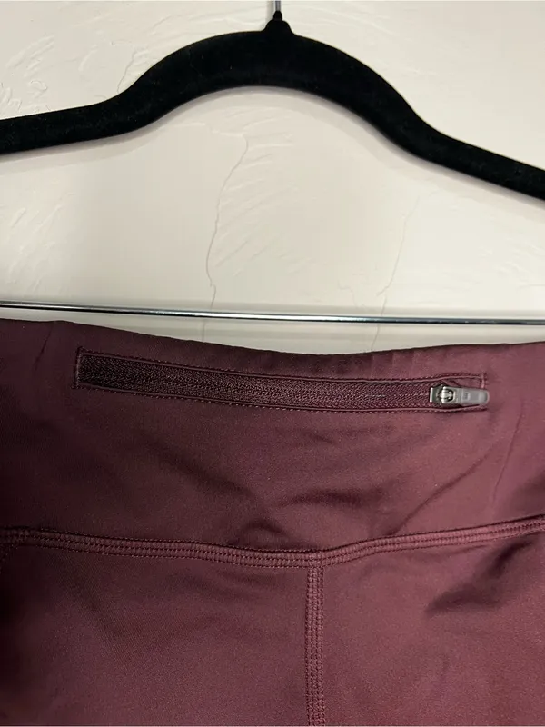 Nike Womens Epic Fast Dri-FIT Running Cropped Capri Burgundy Pockets‎ Leggings - Image 9