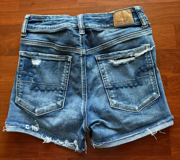 American Eagle Shorts - Image 2