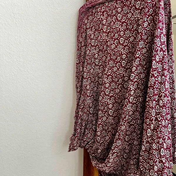 American Eagle Outfitters Burgundy and White Patterned Kimono - Image 3