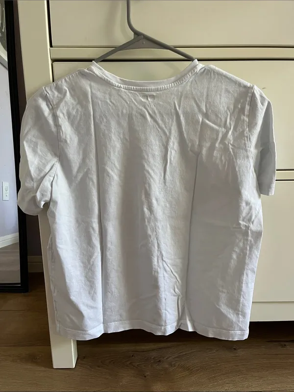 Uniqlo Tee - Image 2
