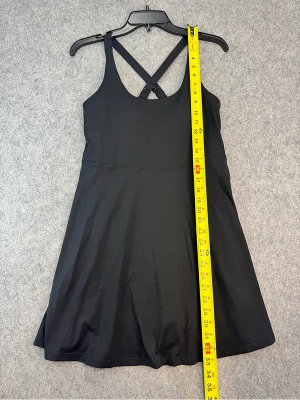 IUGA Tennis Dress With Built in Shorts & Bra size small - Image 8