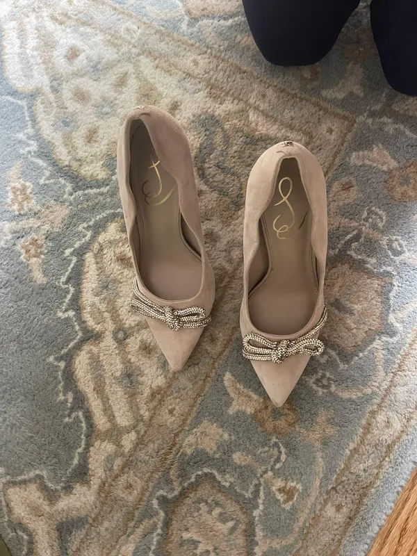 Pumps - Image 2