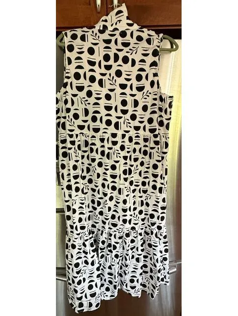 Rachel Zoe Sleeveless Black and White Patterned Maxi Dress Size 1X - Image 2