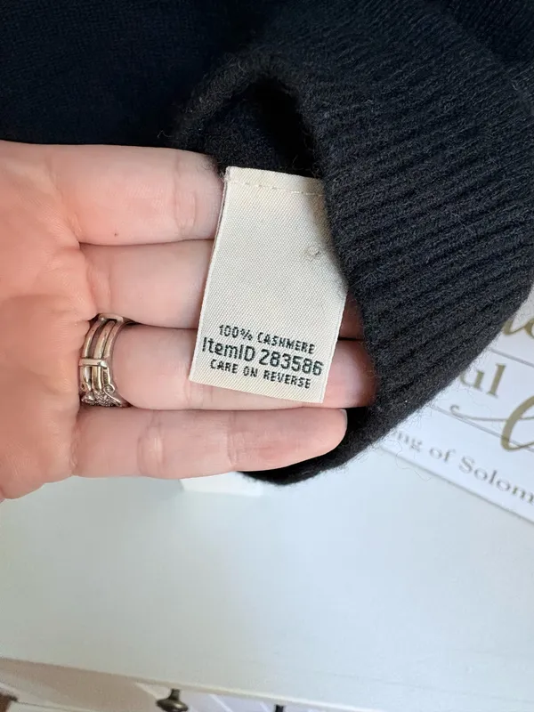 L.L. Bean Black Cashmere Crewneck Sweater - Image 4