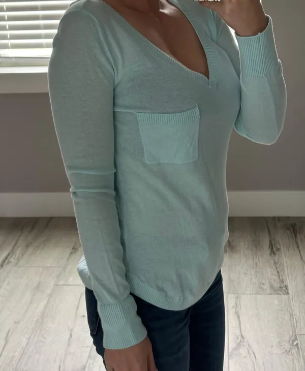Light Blue V-Neck Sweater - Image 4
