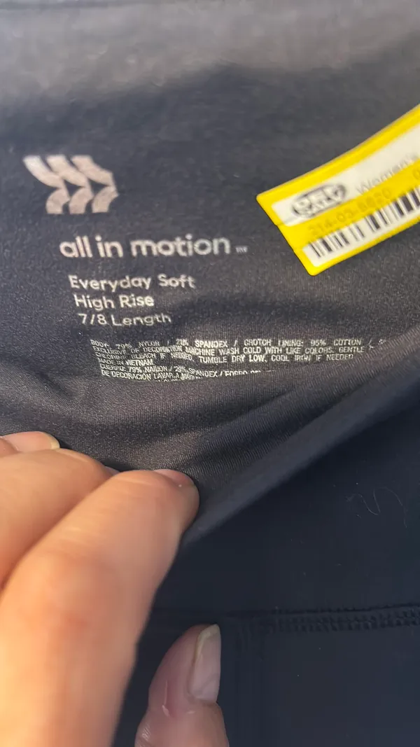 All in Motion Leggings - Image 2