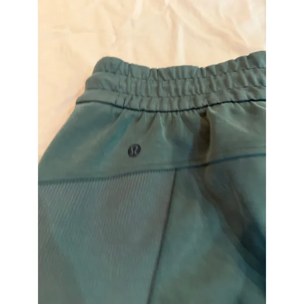 Lululemon Brushed Softstreme Green Jasper Jogger size 4 RARE DISCONTINUED COLOR - Image 8
