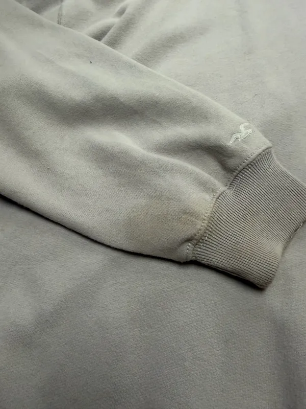 Hollister Women’s Sweatshirt - Image 4