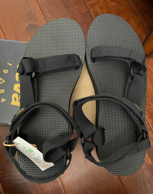 Teva Flatflorm Sandal - Image 2