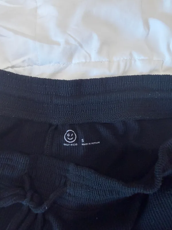 Gilly Hicks shorts - Image 3