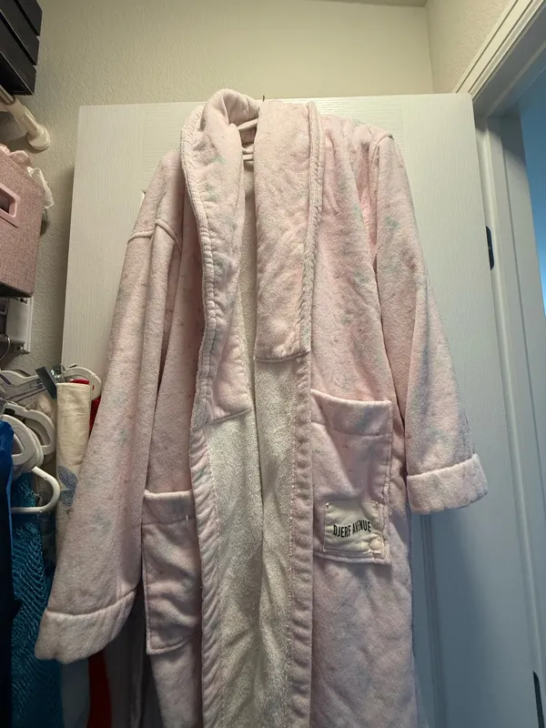 Djerf Avenue Robe Summer Island - Image 3