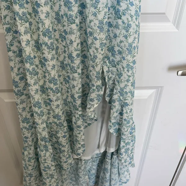 NEW Altar’d State White and Blue Floral Maxi Dress Size Small NWT - Image 9