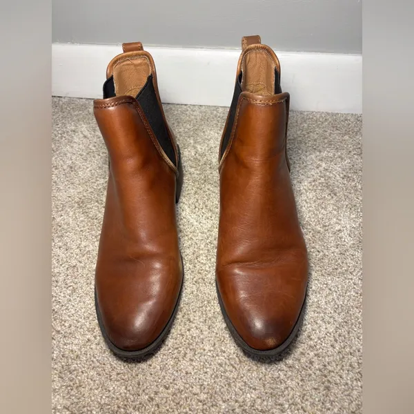 Steve Madden Women's Audience Cognac Brown Chelsea Boots Size 9 - Image 11
