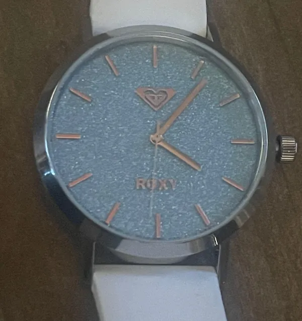 Roxy Take Me To The Beach The Royal Watch - Image 7