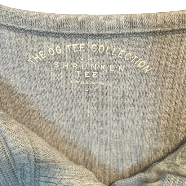 Aeropostale Light Gray Ribbed Crop Top - Image 3