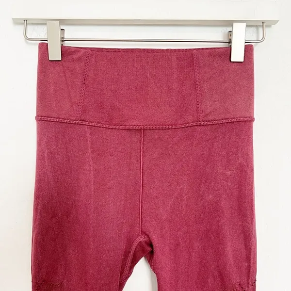 Calia Laser Cut Leggings Size XS Seamless High Rise Sporty Clean Girl Pilates‎ - Image 3