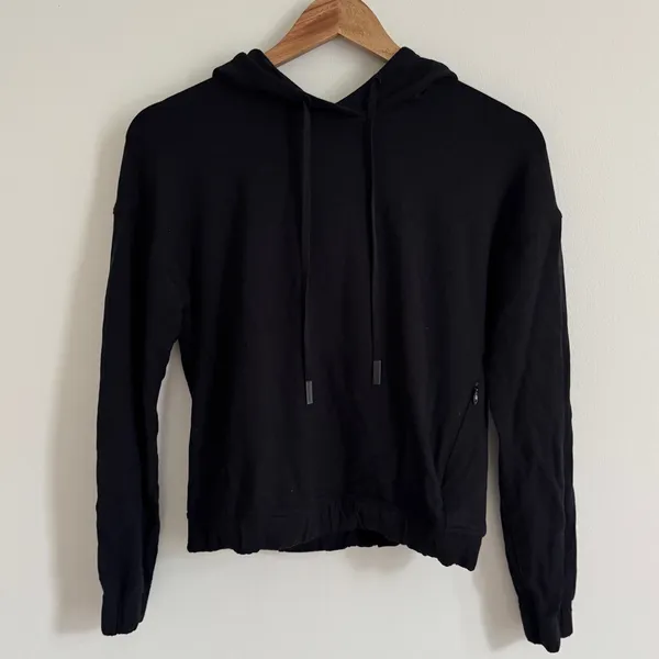 Lululemon Tech Lux Pullover Size 4 Black Hoodie Sweatshirt Wonen’s Small - Image 3