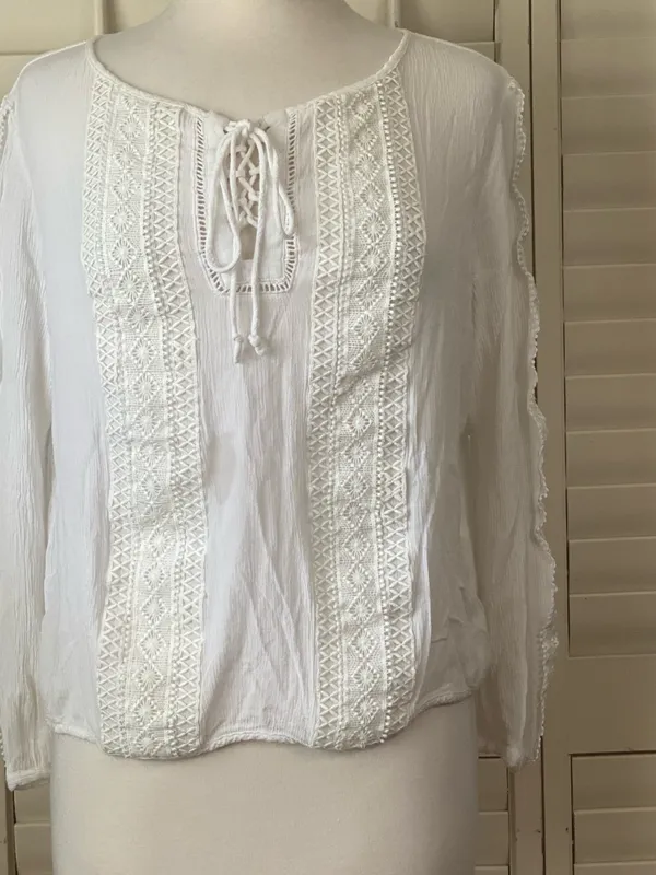 Nurture White Lace - Image 9