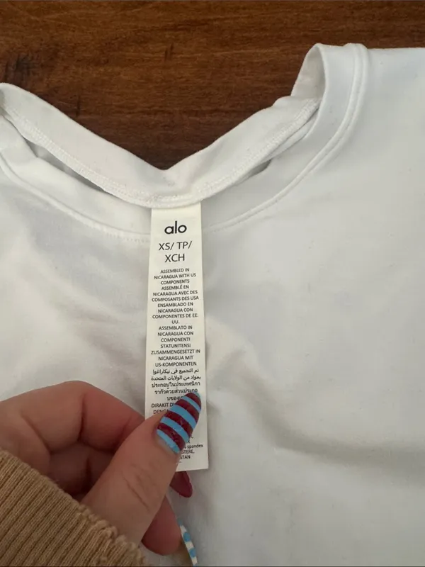 ALO Yoga White Cropped Crewneck Top - Image 2
