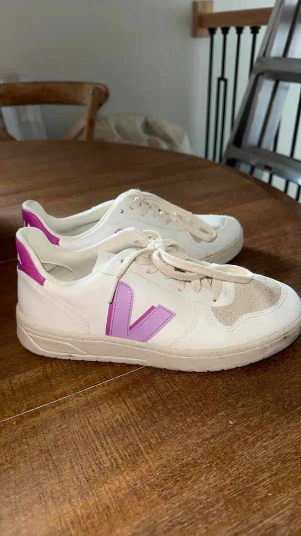 VEJA Sneakers Women’s - Image 4