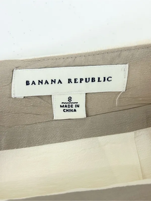 Banana Republic Cream Pencil Skirt Size 8 - Image 4