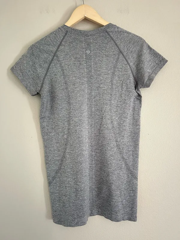 Lululemon Swiftly Tech Short Sleeve Crew *Sparkle 8 - Image 2