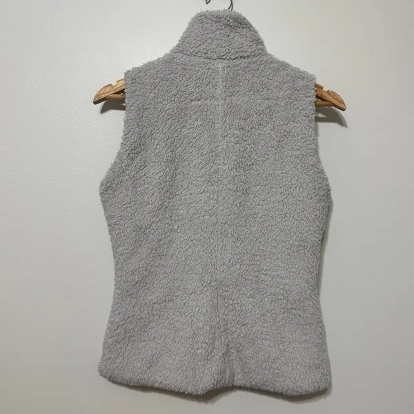 Patagonia Los Gatos Vest Women’s Size Small Gray Full Zip Fuzzy Jacket - Image 6
