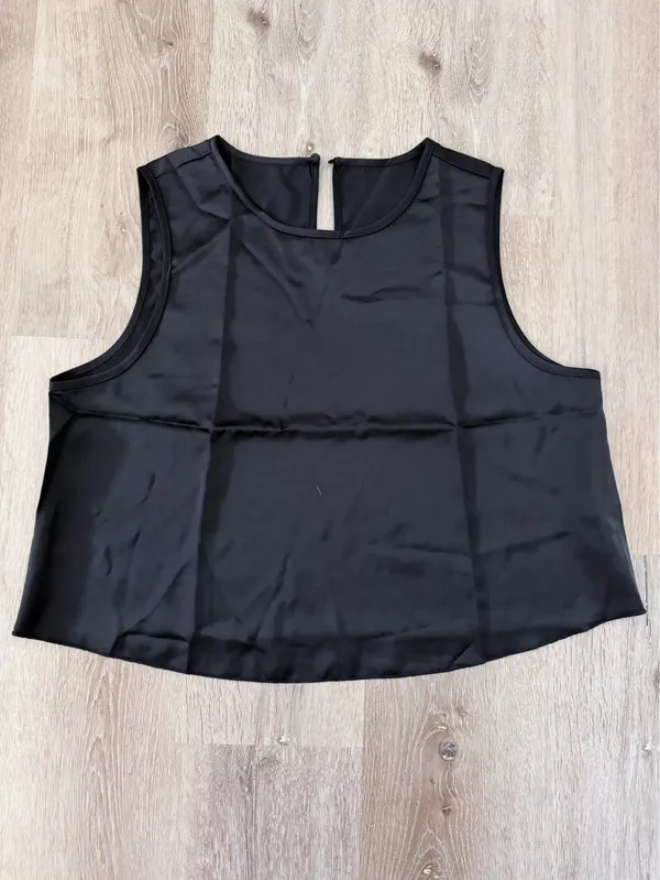 Satin 2 piece shirt and skort set Black Size XL - Image 6