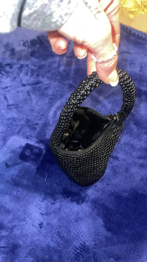 Beaded Mini Hand Held Purse ~ Black Beaded Vintage * - Image 4