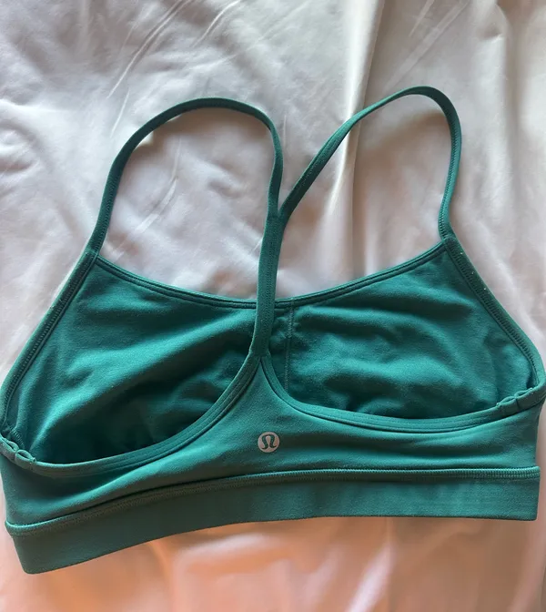 Lululemon Flow Y Bra Nulu *Light Support, A-C Cups - Image 3