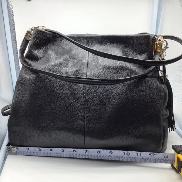 COACH black leather three compartment shoulder bag - Image 7