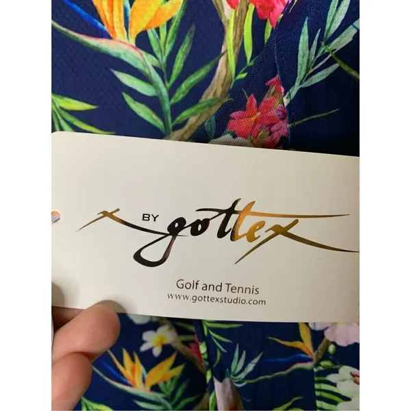 Gottex Golf and Tennis long sleeve floral top women's size medium NEW WITH TAGS - Image 4