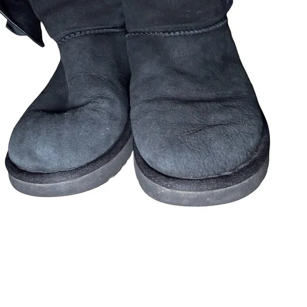 Ugg Daelynn Sheepskin Booties Womens Leather Bow Accent Shearling Winter Size 7 - Image 4