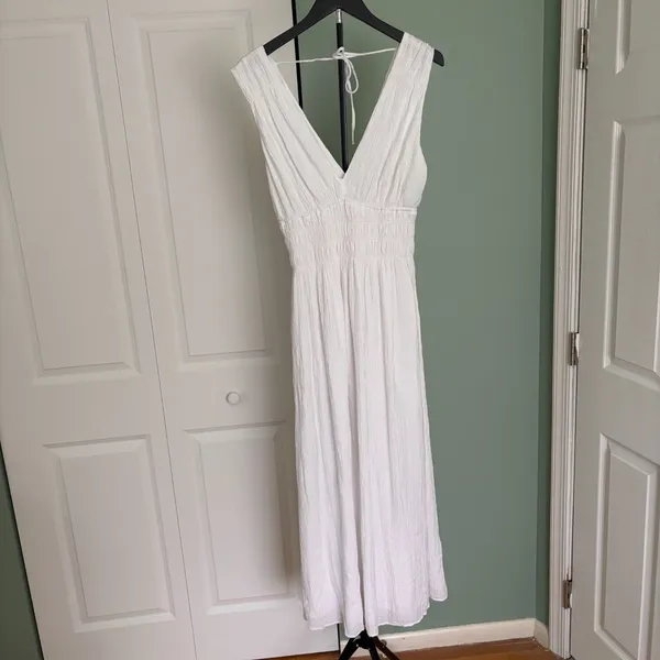 Abercrombie & Fitch Crinkle Textured Smocked Waist Maxi Dress Women's Sz Medium - Image 3