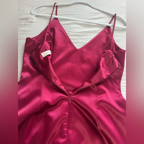 OOTDFash Burgundy Satin Dress Size Medium‎ - Image 8