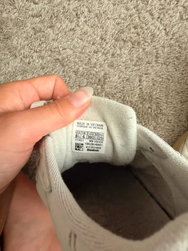 Reebok Sneakers - Image 3